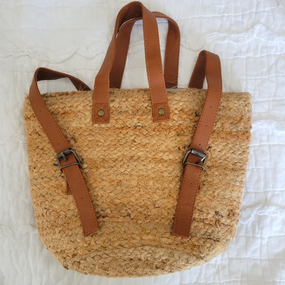 XIX Palms | Bags | Xix Palms The Shore Break Cooler Backpack  display picture 1